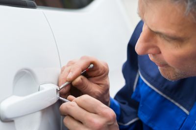 Who Does Locksmith Service